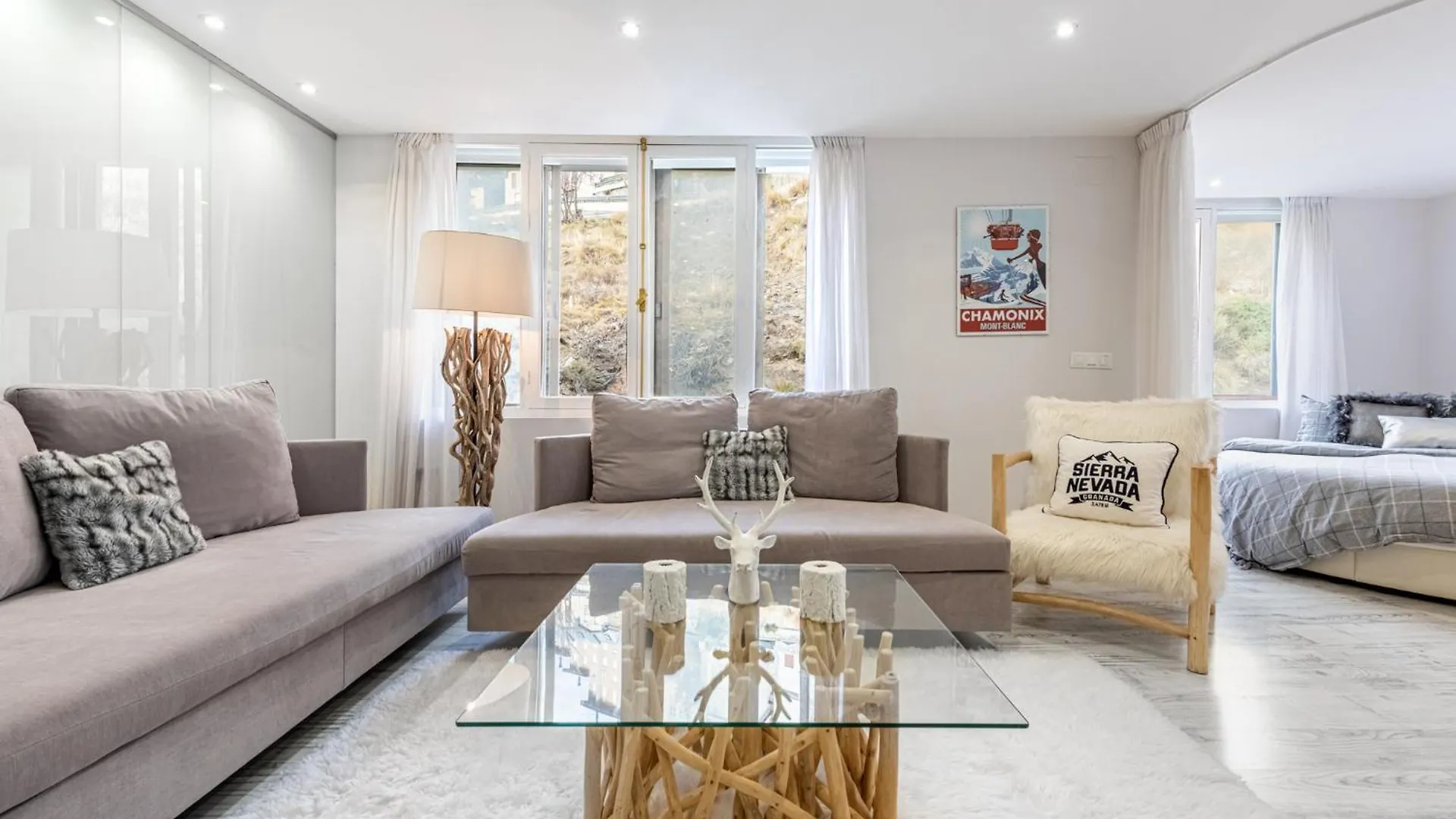 דירה Luxury Sierra Nevada Home
