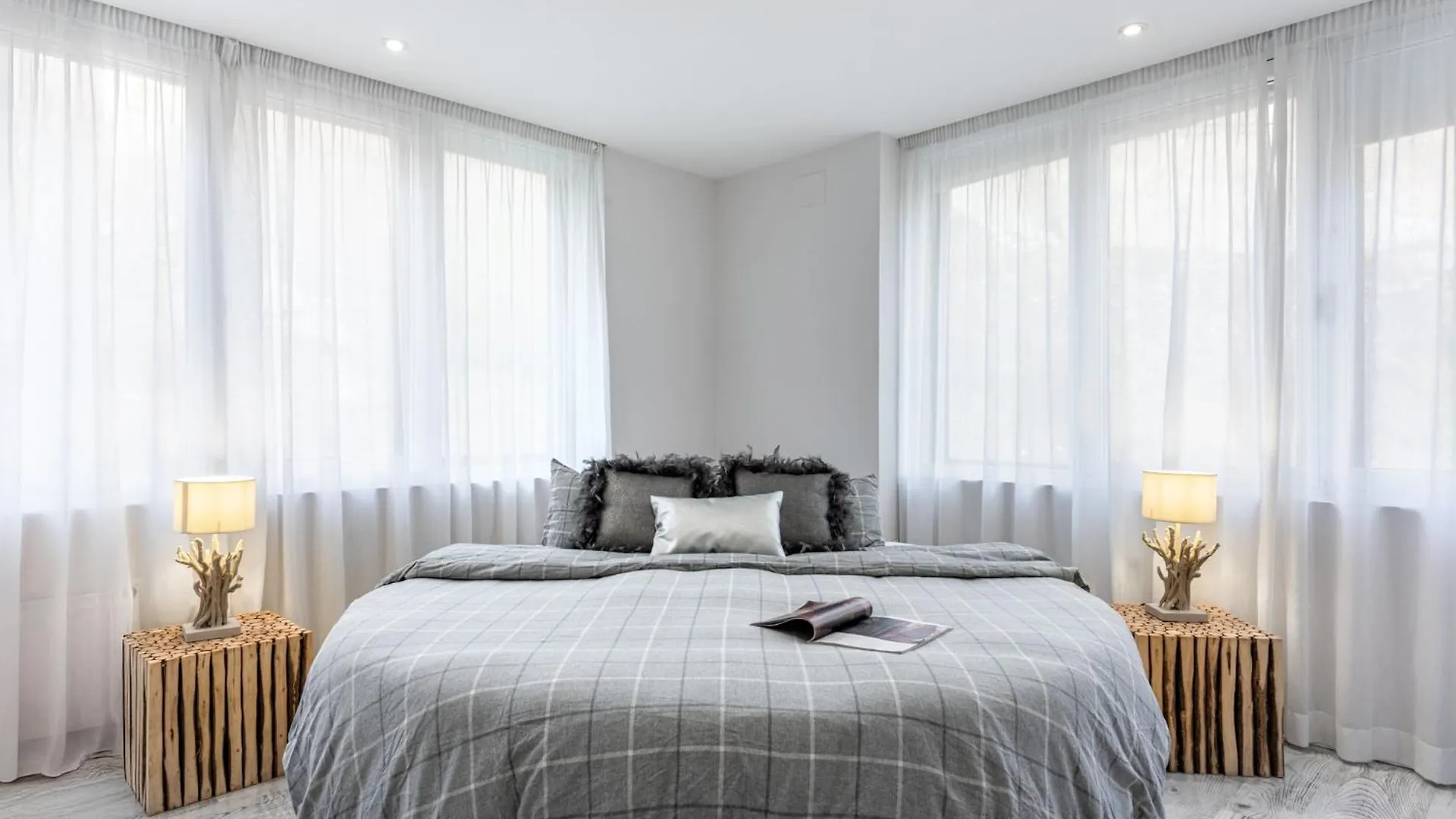 Luxury Sierra Nevada Home 0*,  ספרד