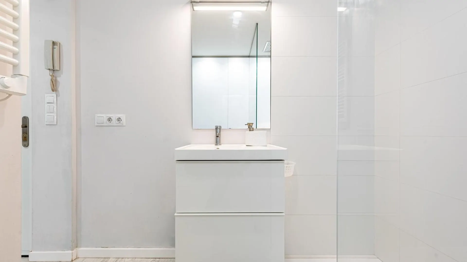 דירה Luxury Sierra Nevada Home