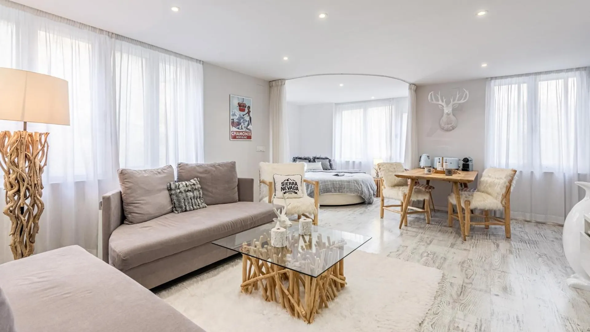 דירה Luxury Sierra Nevada Home